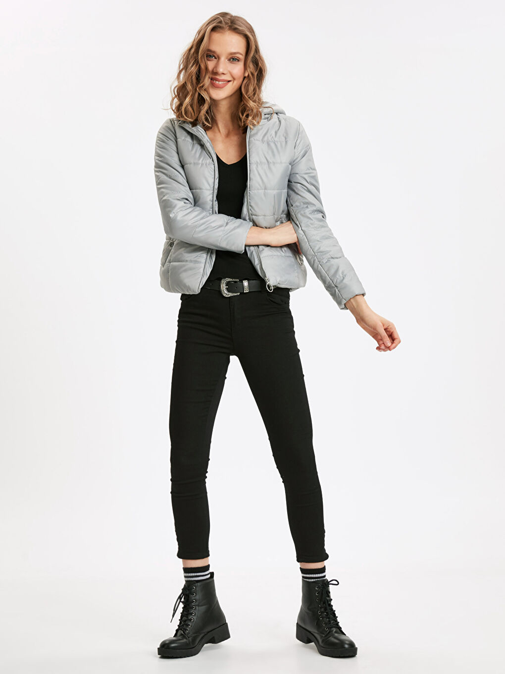 Gri Kadın Kapüşonlu Düz Şişme Mont-3