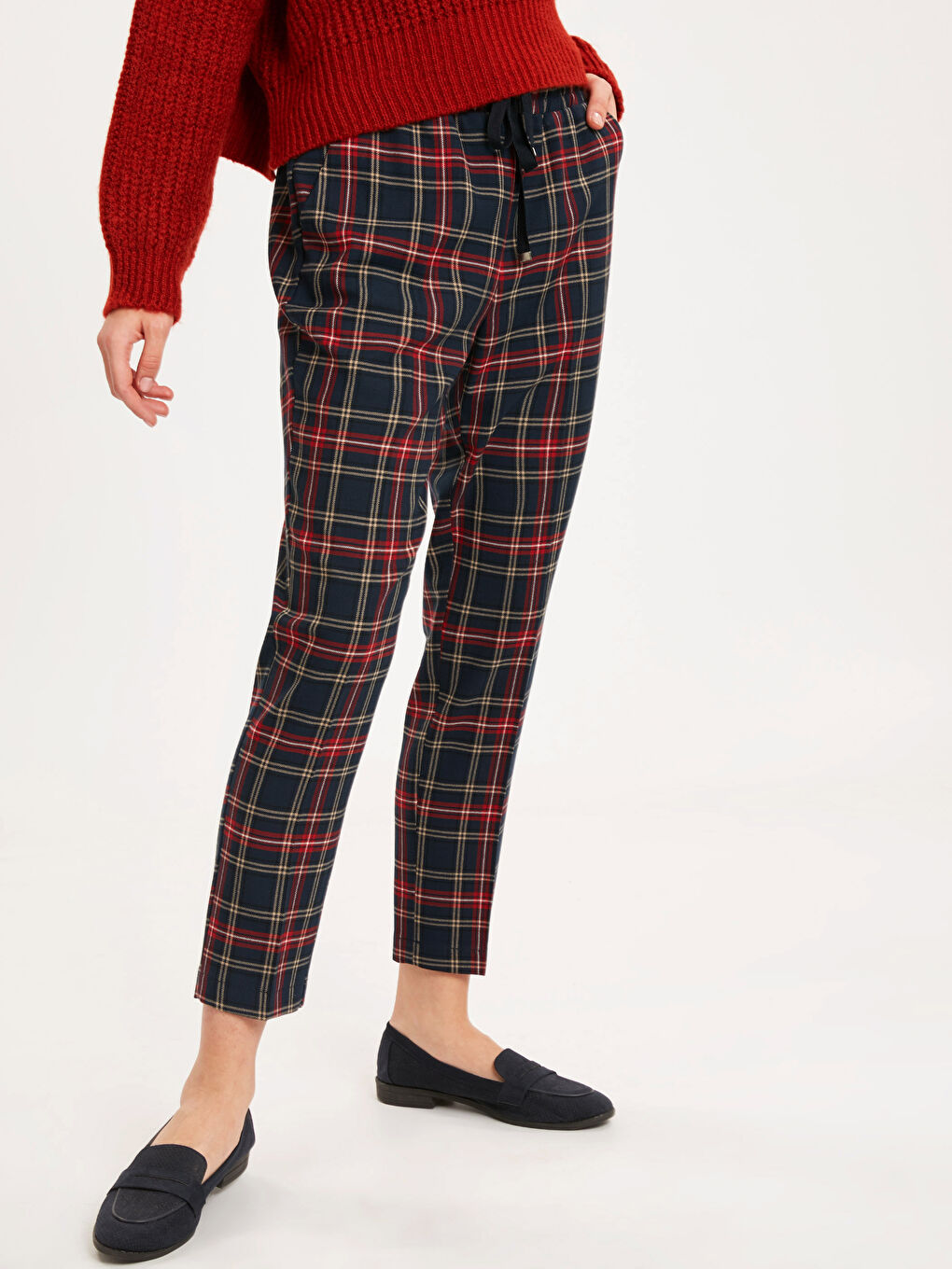 Pantalon Coupe Carotte Écossais Longueur Cheville-1