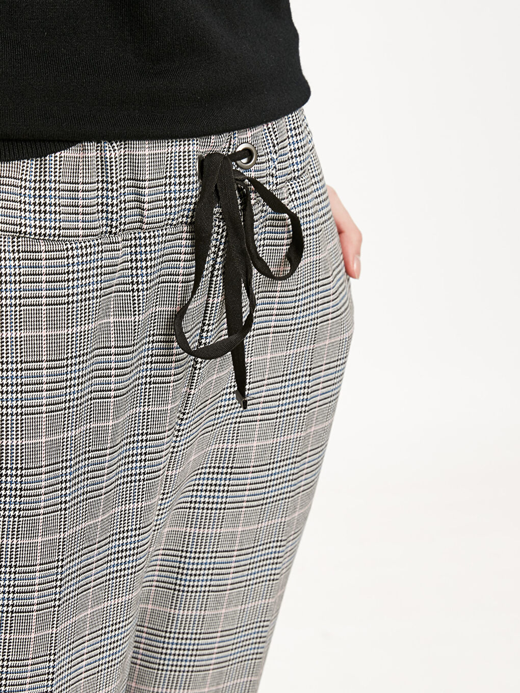 Ankle Length Chequered Carrot Fit Trousers-3