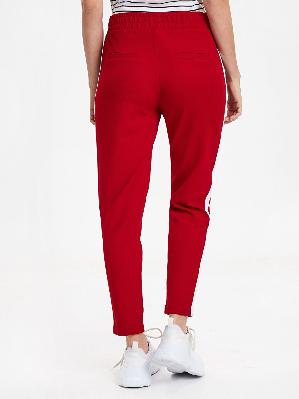 Kırmızı Pantolon-2