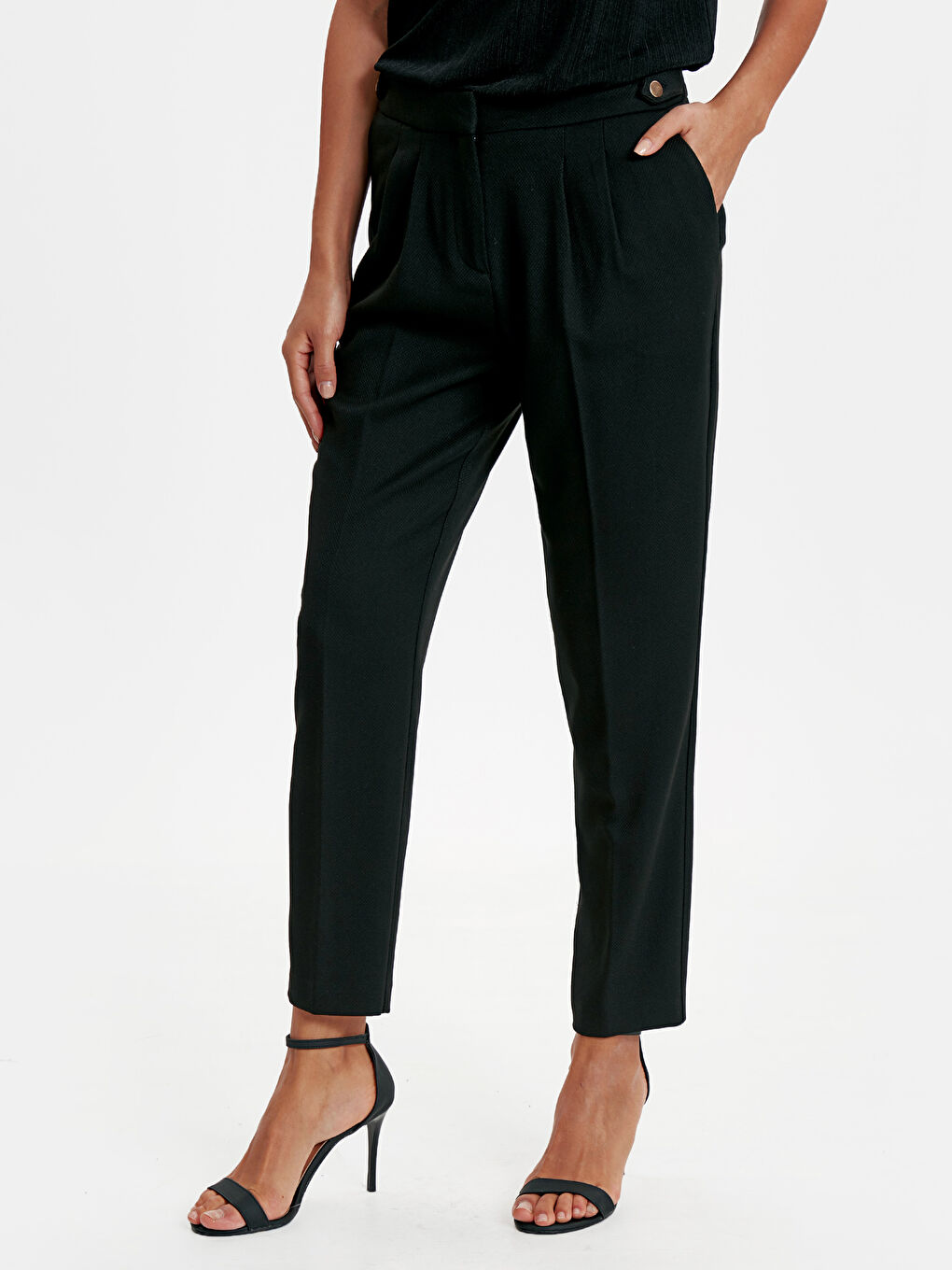 Yeni Siyah Pantolon-1