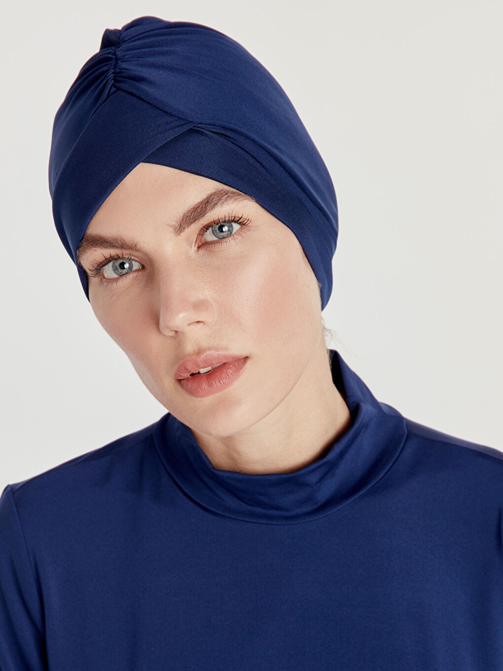 Lacivert Tesettür Yüzme Bonesi