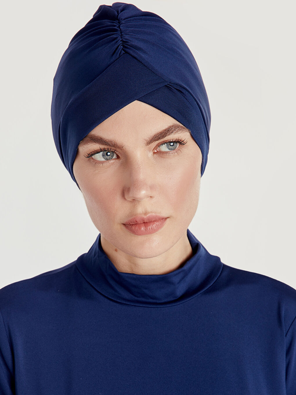 Lacivert Tesettür Yüzme Bonesi-1