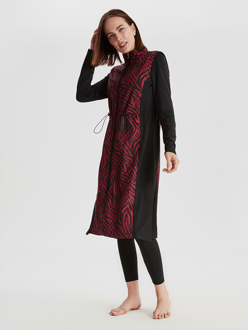 Siyah Kadın Tesettür Mayo-1