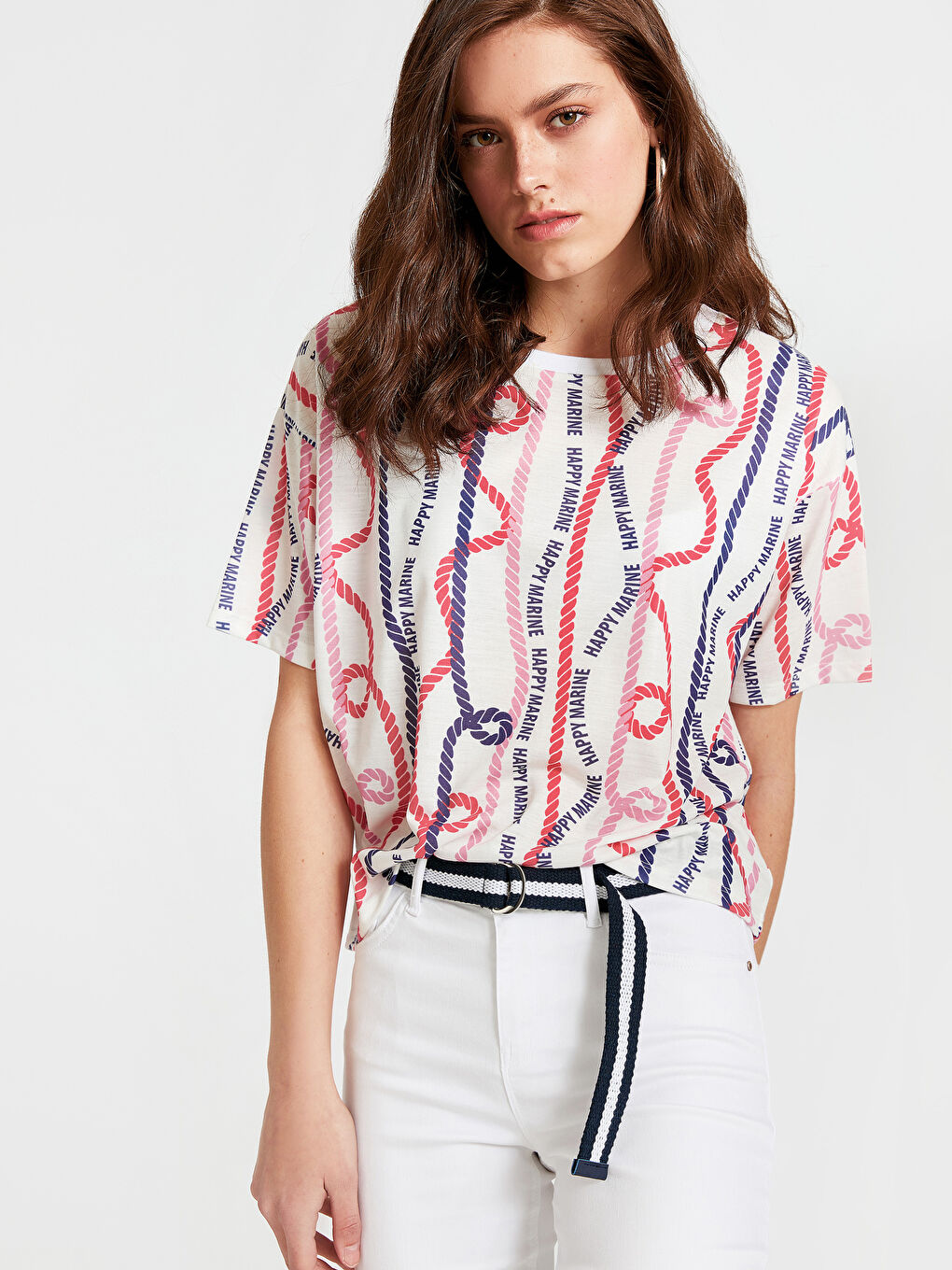 Ekru U Yaka Kısa Kollu Kadın Tişört