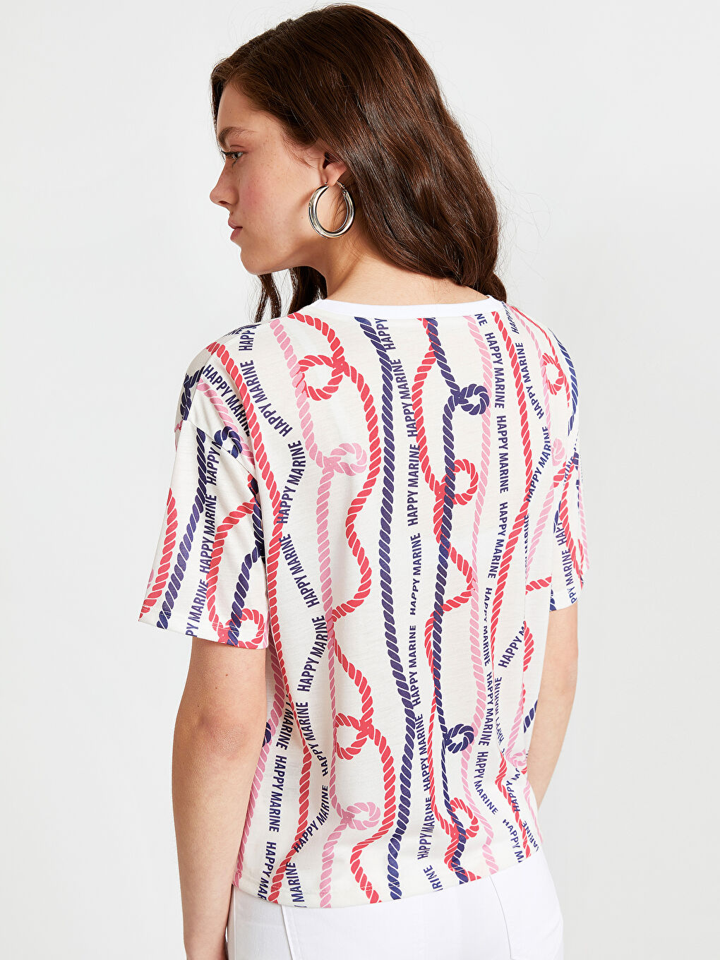 Ekru U Yaka Kısa Kollu Kadın Tişört-1