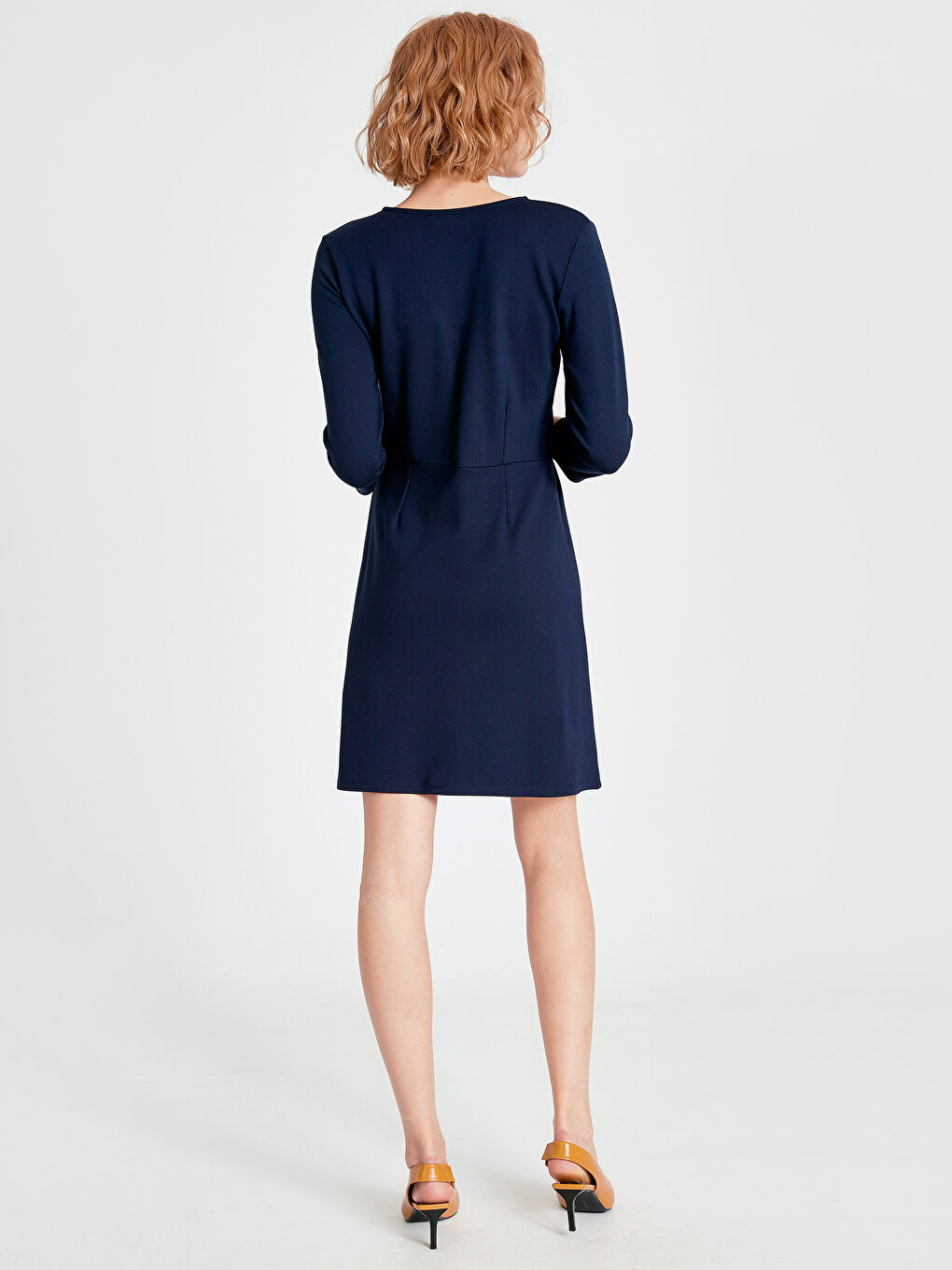 LCW Vision Crossed Neck Button Detailed Mini Dress -9SM819Z8-CRP