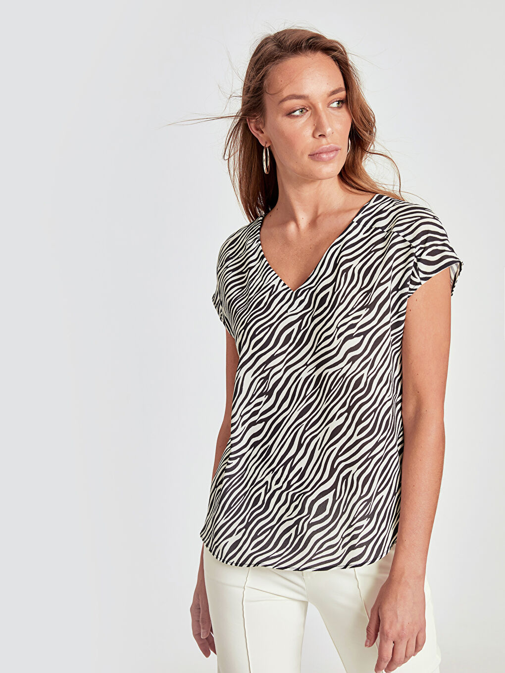 V-Neck Standard Fit Short Sleeve Crepe Women's Blouse-1