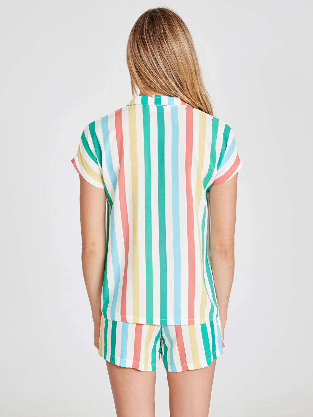 Karışık Gömlek Yaka Kısa Kollu Kadın Pijama Takım-2