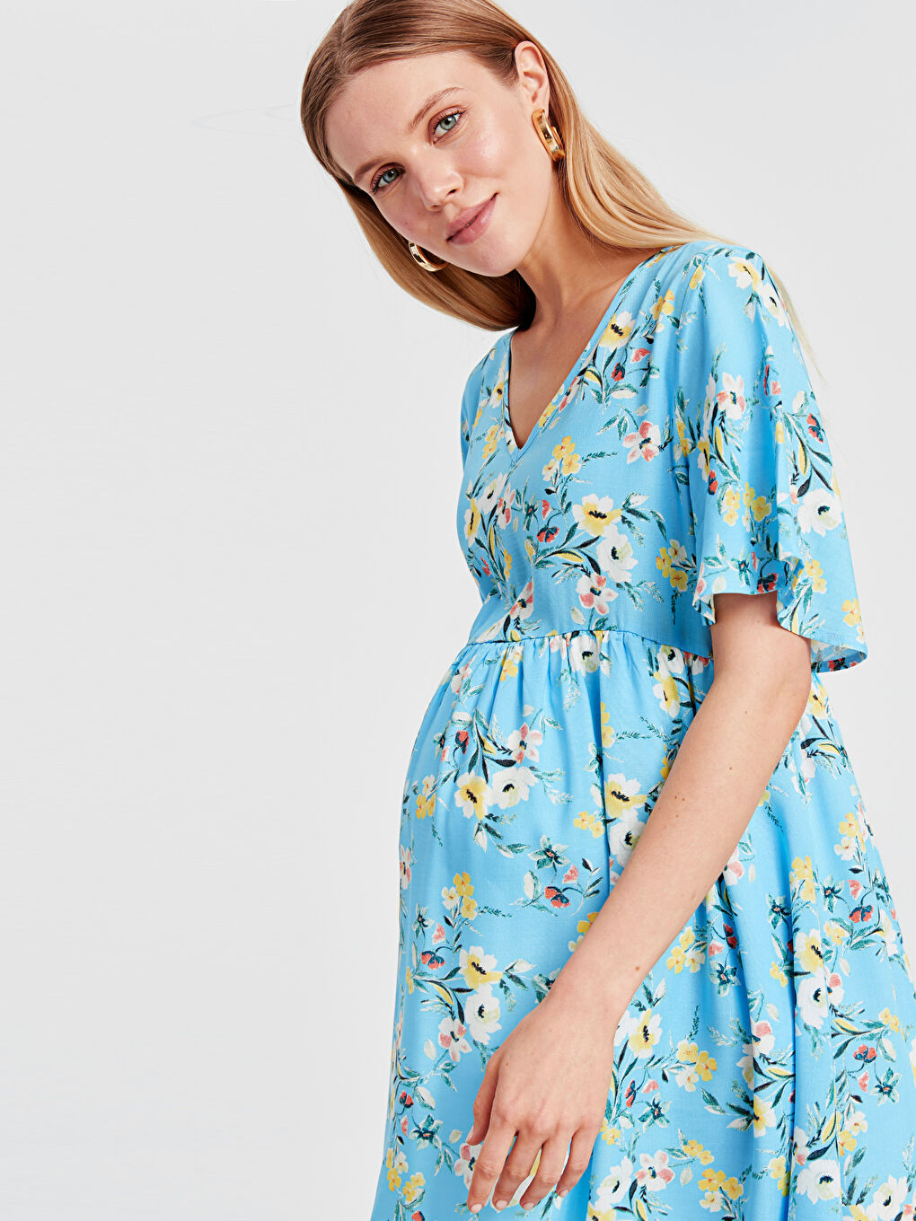 Mavi V Yaka Kısa Kollu Kadın Elbise-1