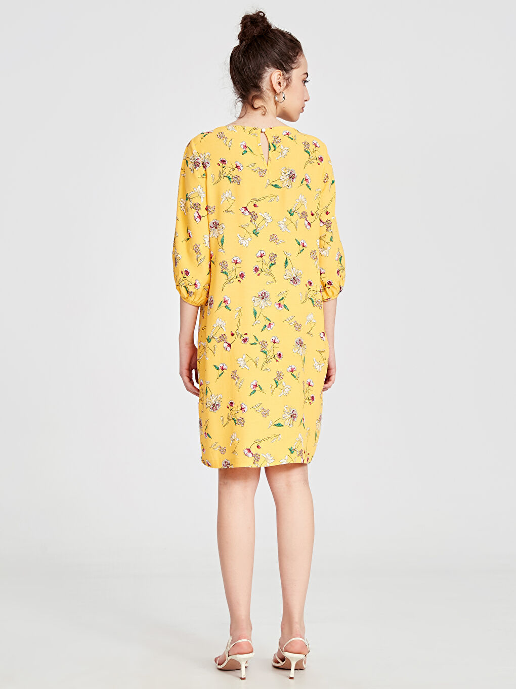 Sarı Bisiklet Yaka Standart Fit Kısa Kollu Kadın Elbise-2