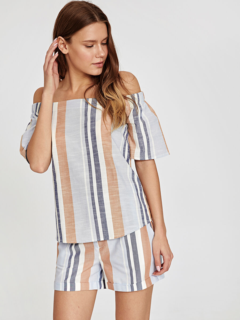 Mavi Standart Fit Kısa Kollu Kadın Bluz-1