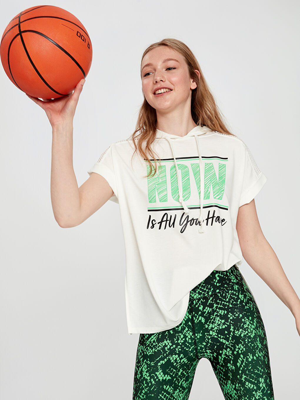 Woman ECRU Sports T-Shirt