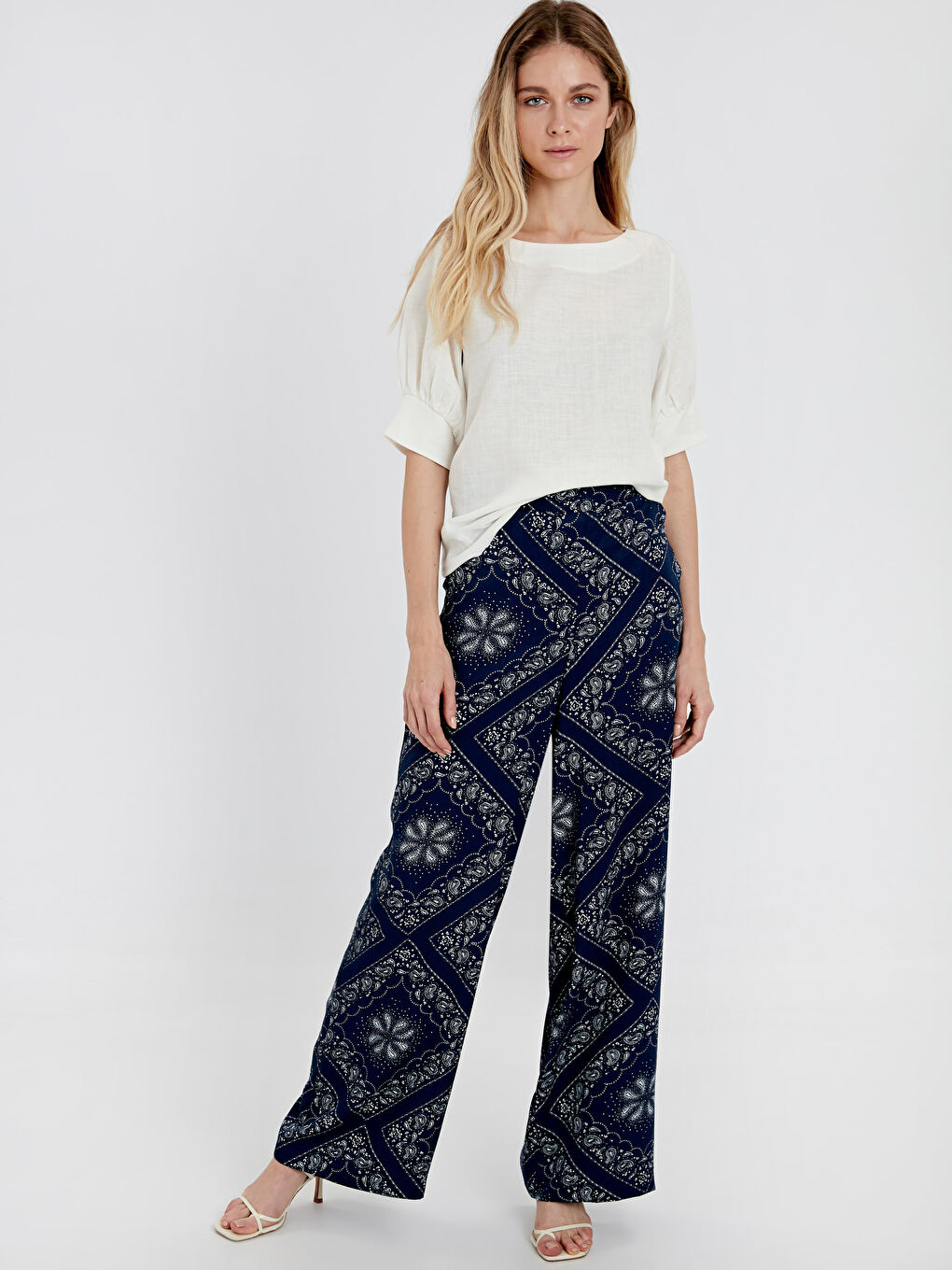 Lacivert Rahat Kalıp Poplin Kadın Pantolon