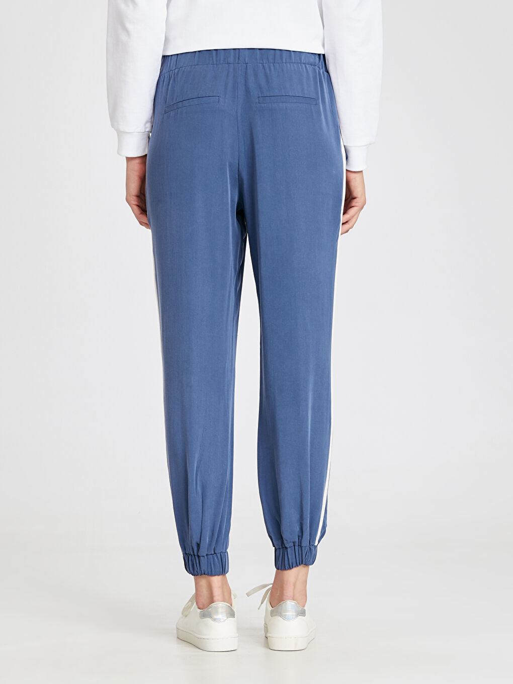 Frau DUNKELBLAU Hosen-2