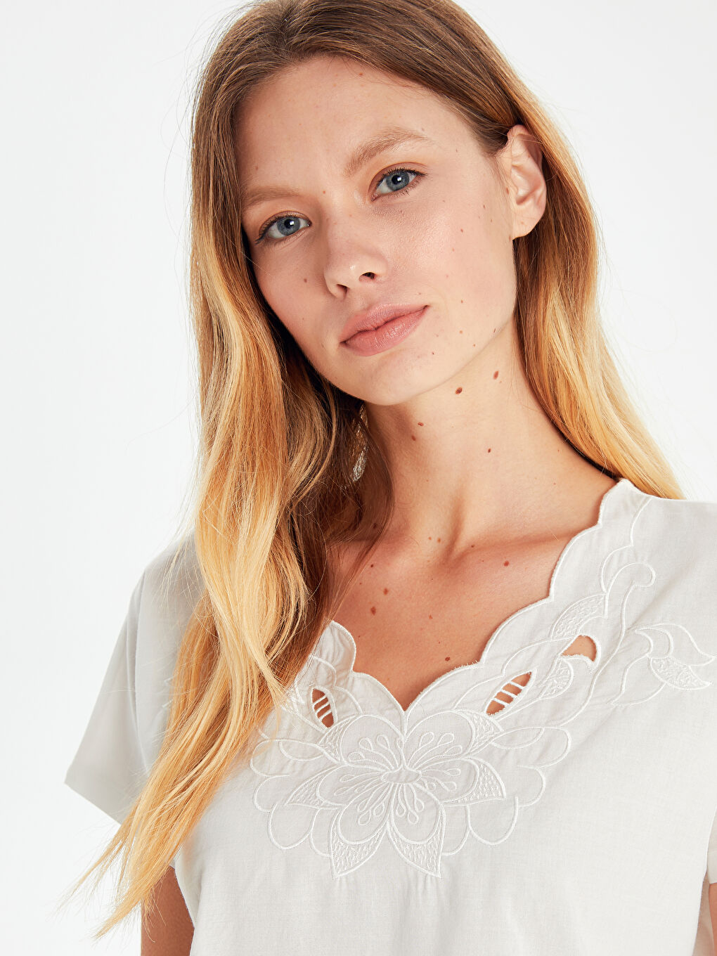 Woman ECRU T-Shirt-3