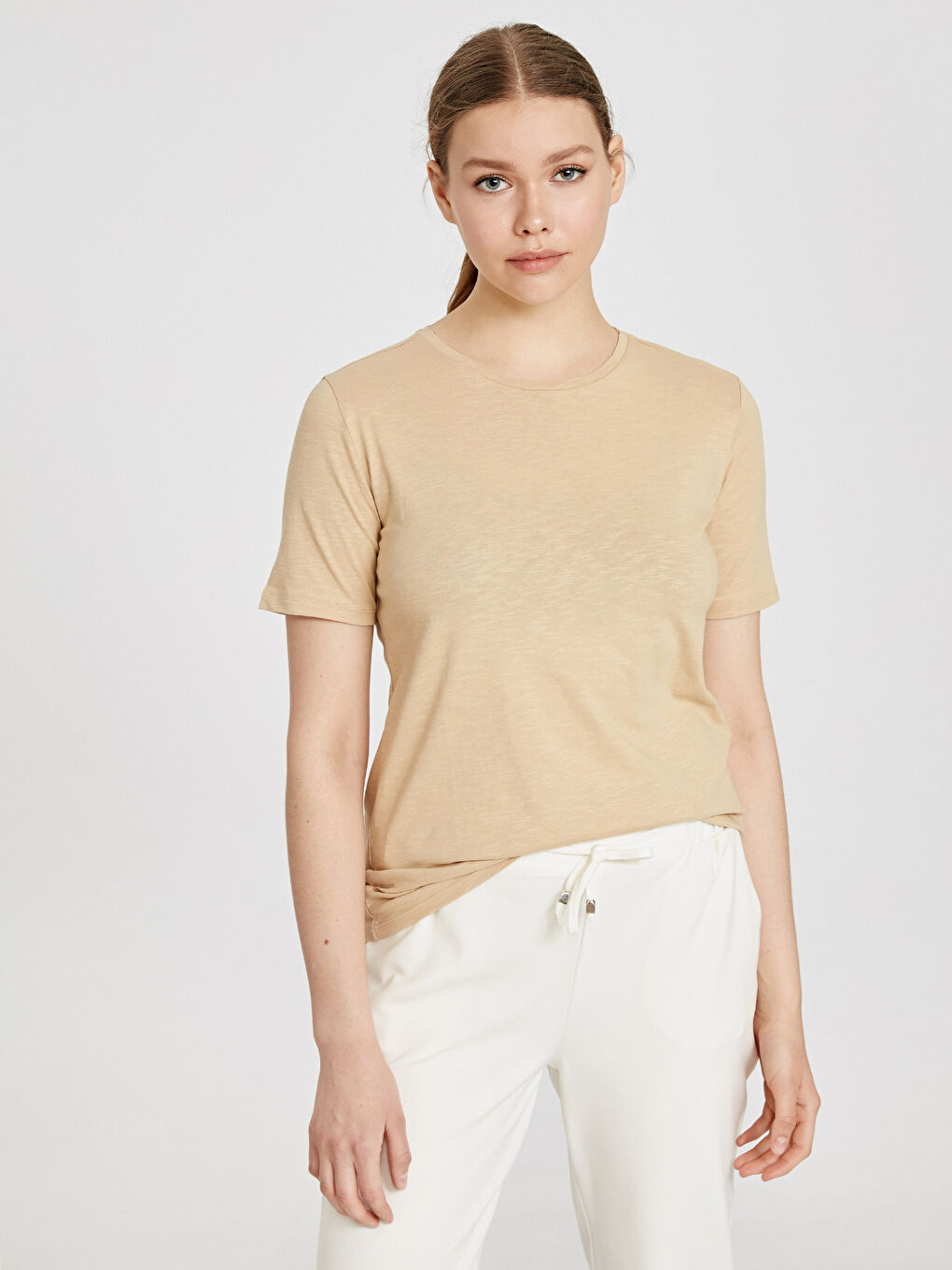 Bej Tişört-1
