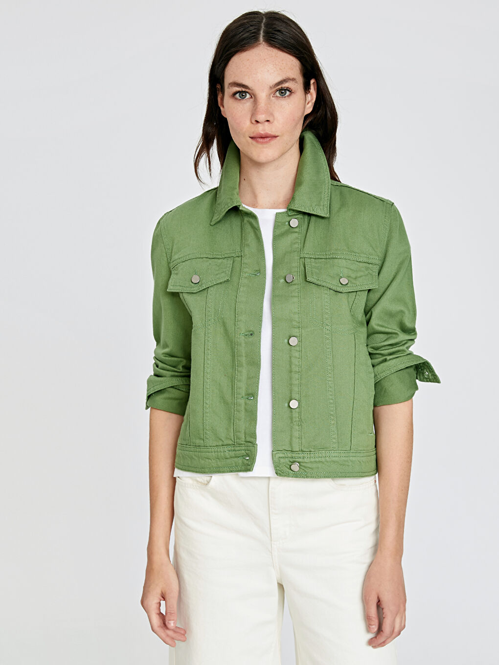 Yeşil Gömlek Yaka Düz Cep Detaylı Kadın Jean Ceket-1