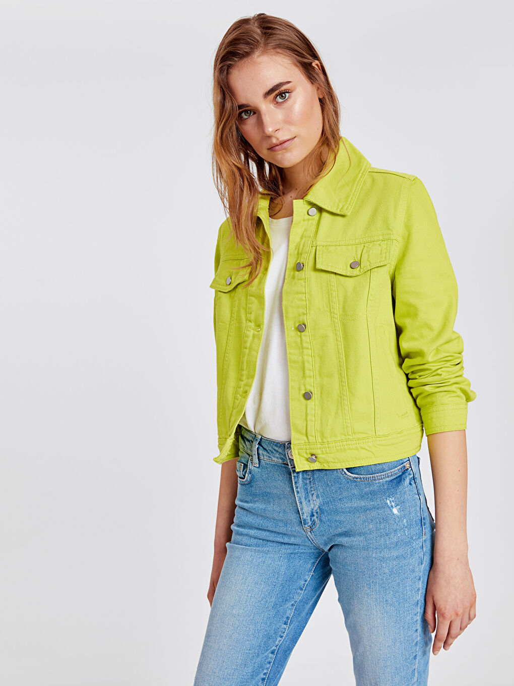 Sarı Gömlek Yaka Düz Cep Detaylı Kadın Jean Ceket-1