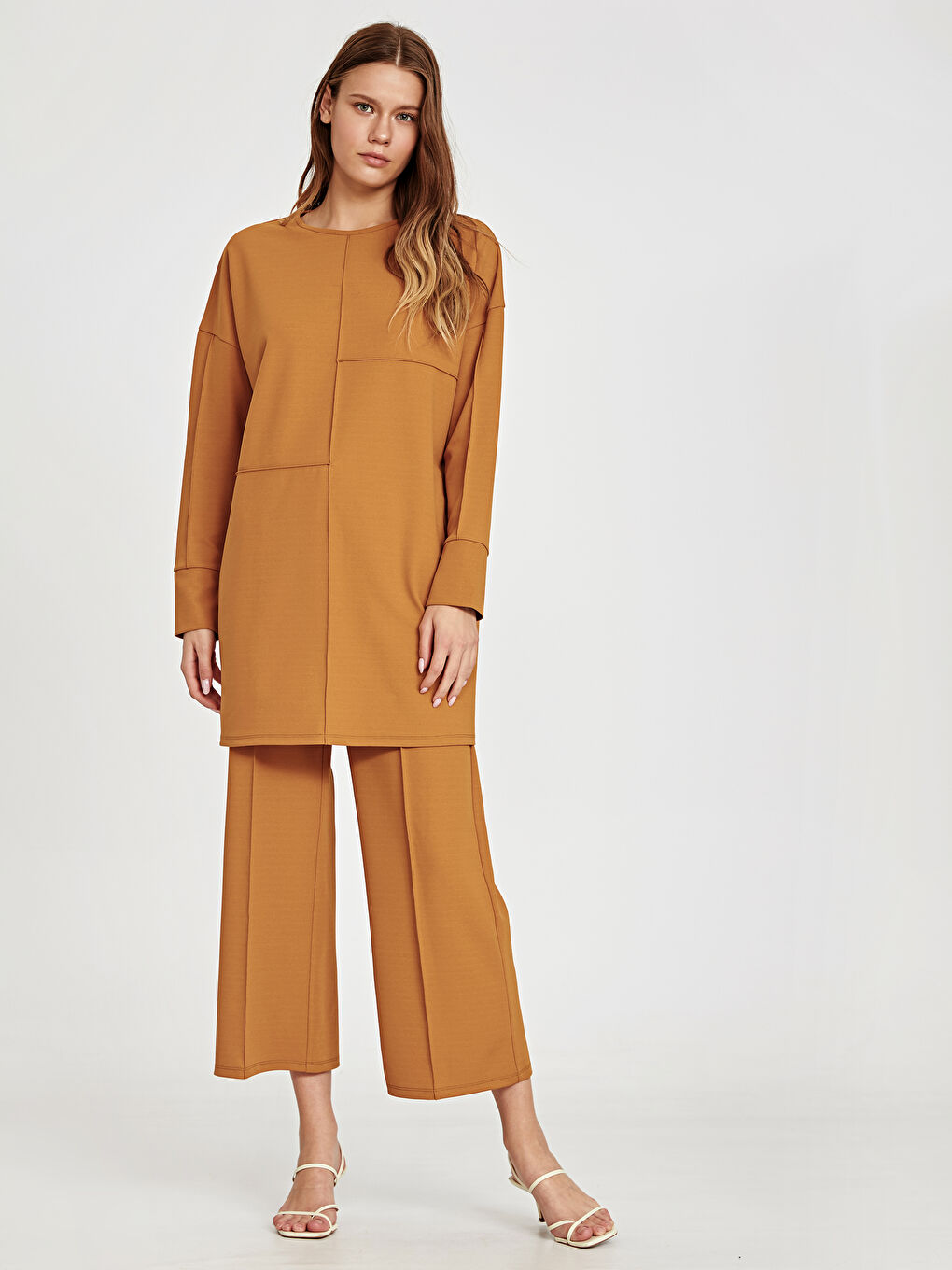 Sarı Bisiklet Yaka Krep Kadın Tunik-2