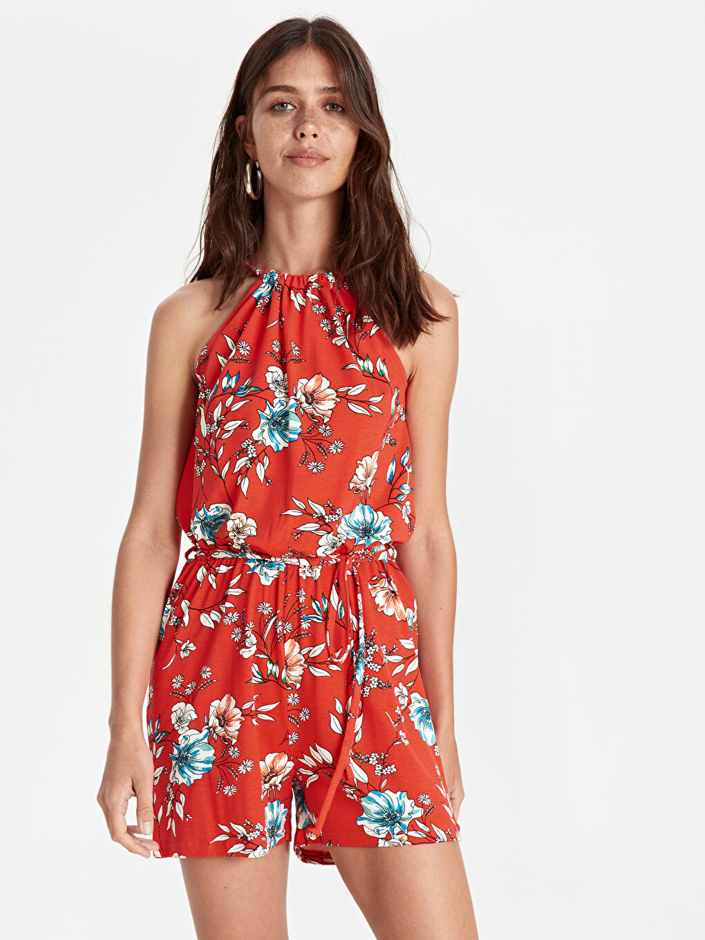 Женский комбинезон без рукавов-1