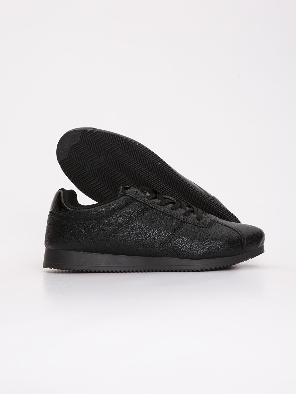 Kadın Siyah Spor Ayakkabı-3