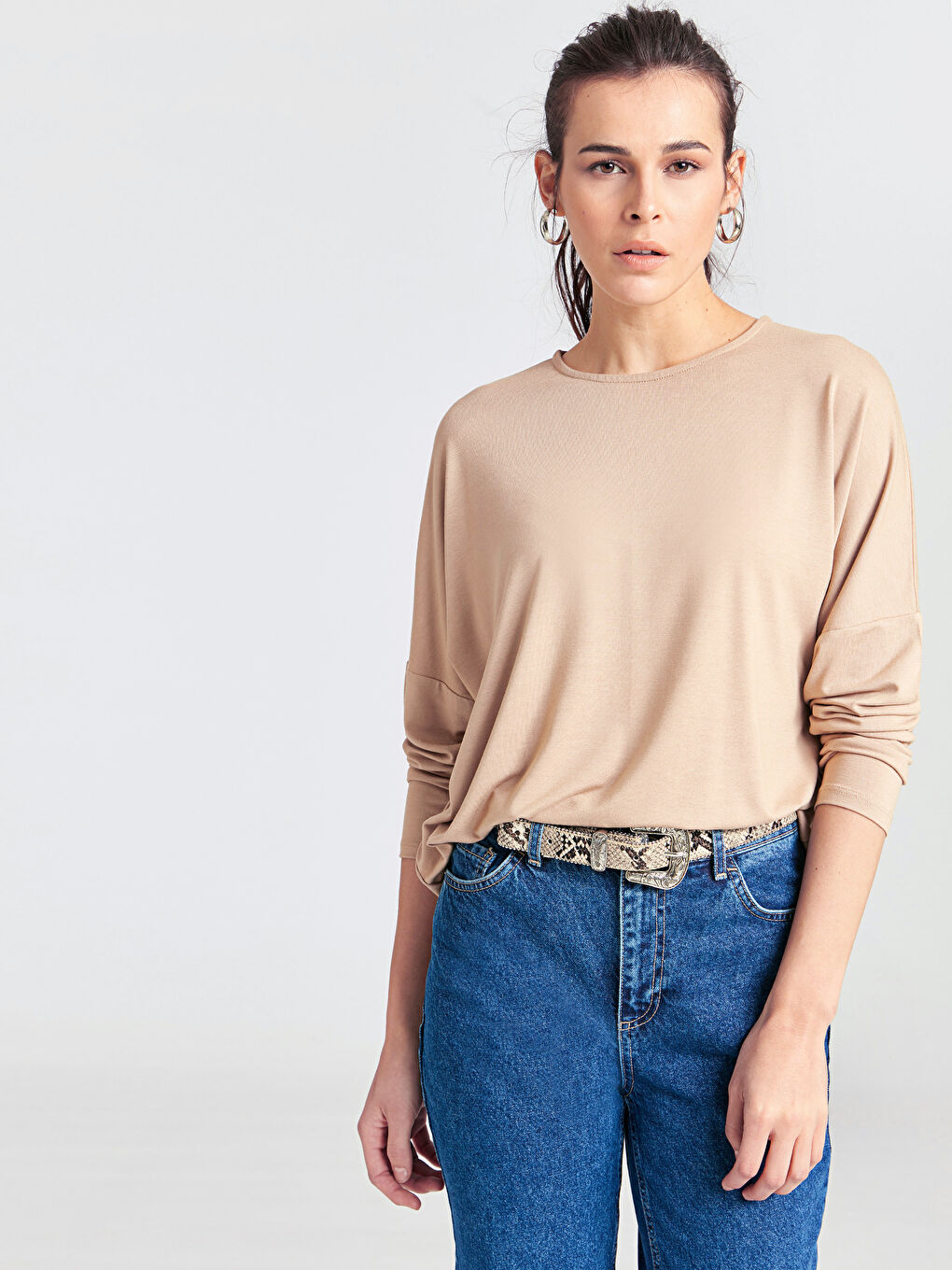 T-shirt Basique Uni Coupe Ample en Viscose-1