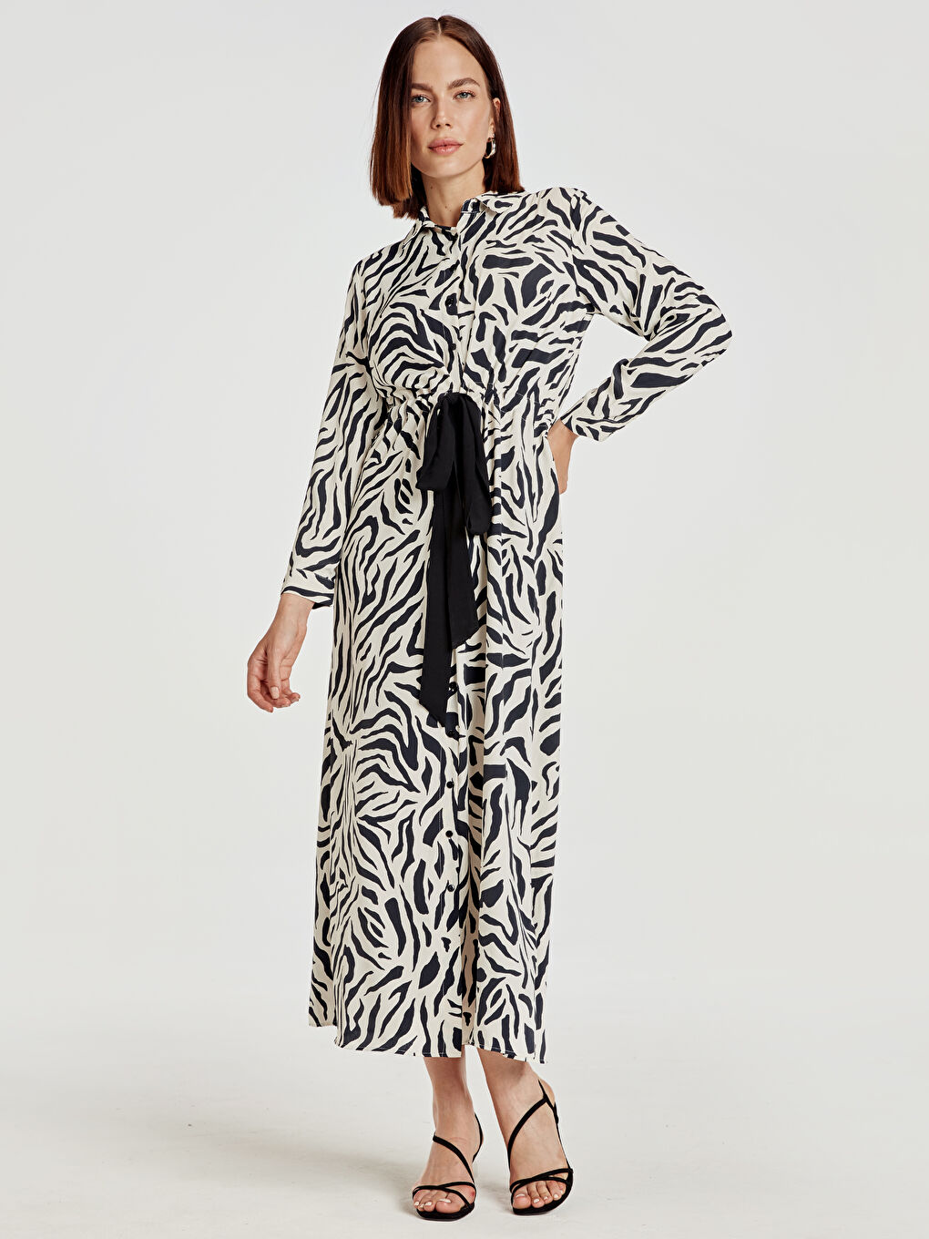 Siyah Standart Fit Uzun Kollu Kadın Gömlek Elbise