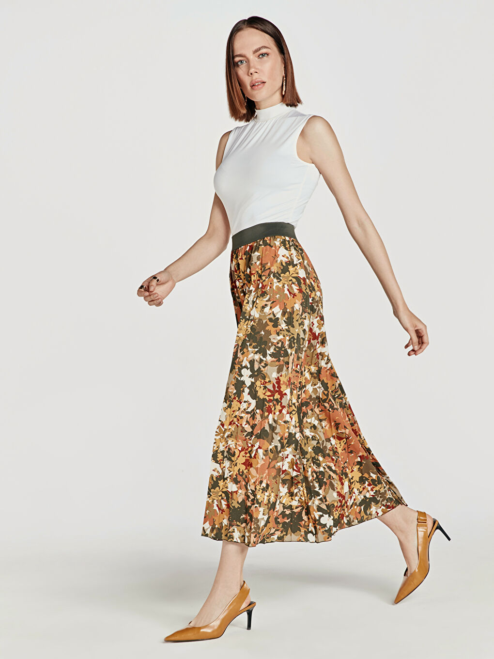 Haki Rahat Kalıp Krep Kadın Etek