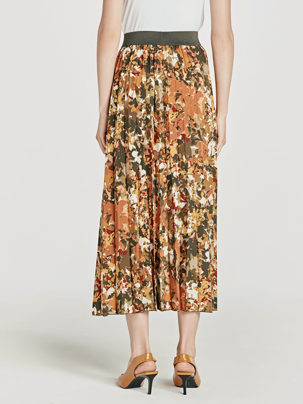 Haki Rahat Kalıp Krep Kadın Etek-2