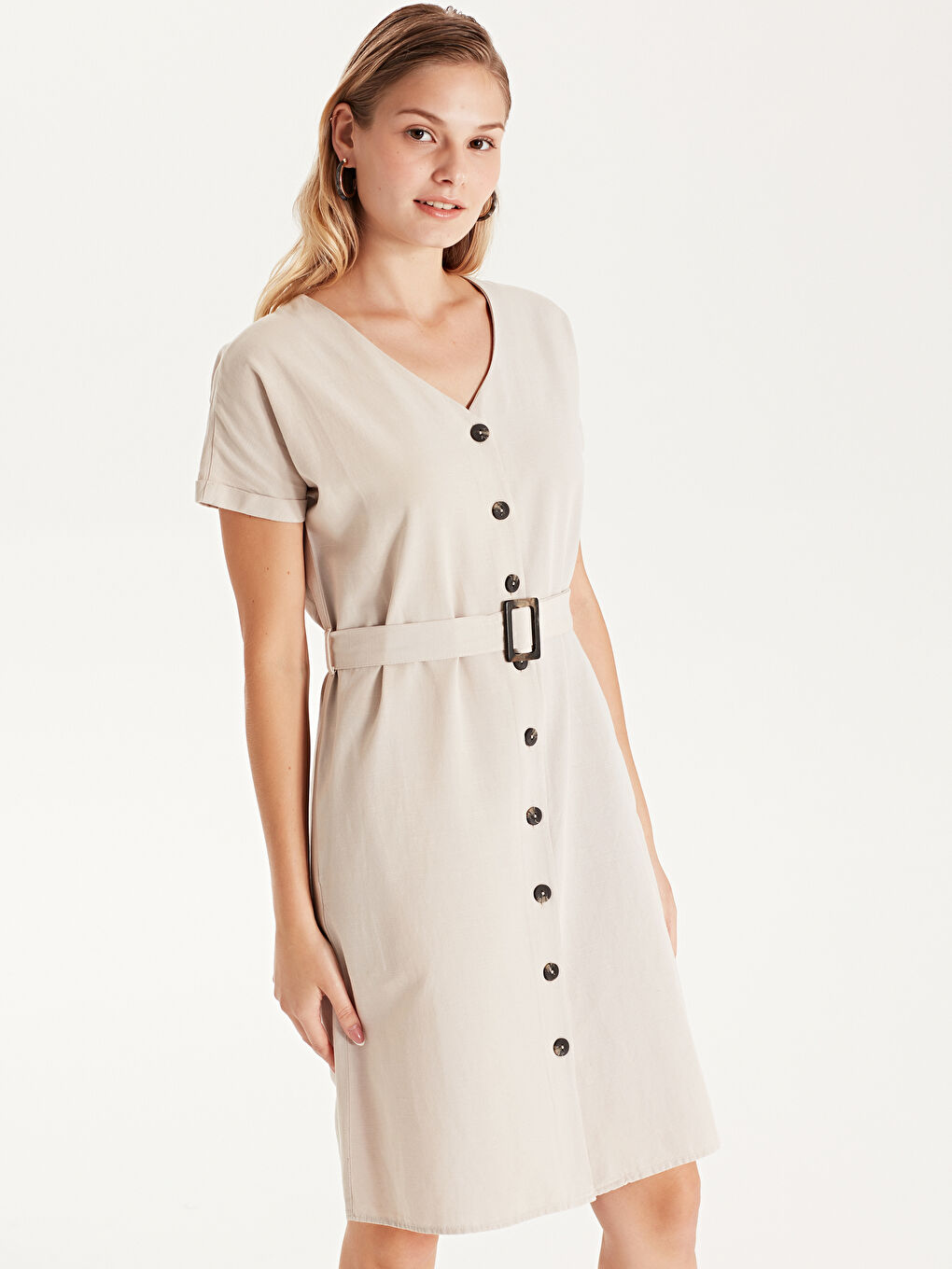 Gri Kemerli V Yaka Kısa Kollı Kadın Gömlek Gömlek Elbise