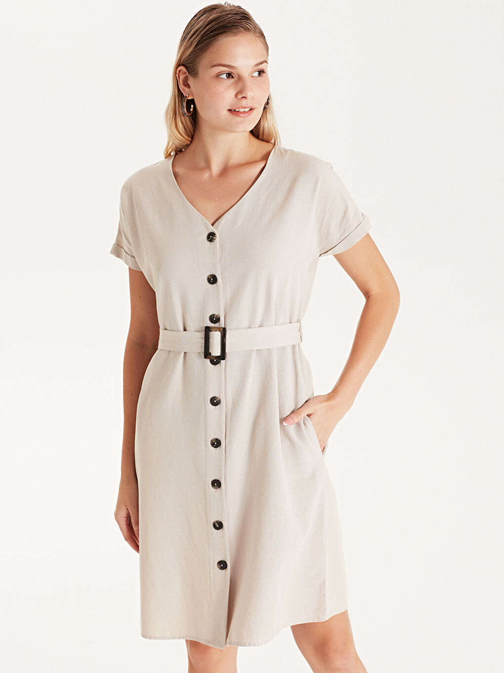 Gri Kemerli V Yaka Kısa Kollı Kadın Gömlek Gömlek Elbise-1