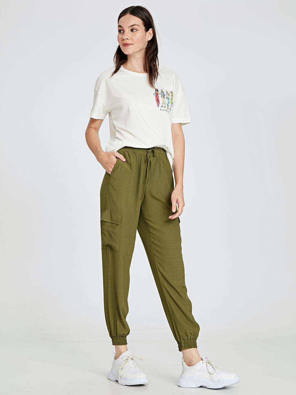 Haki Standart Fit Kadın Pantolon