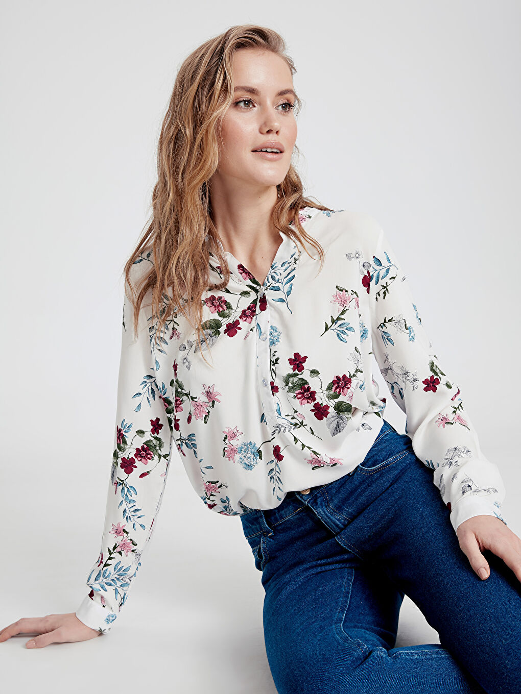 Ekru Standart Fit Uzun Kollu Kadın Bluz-1