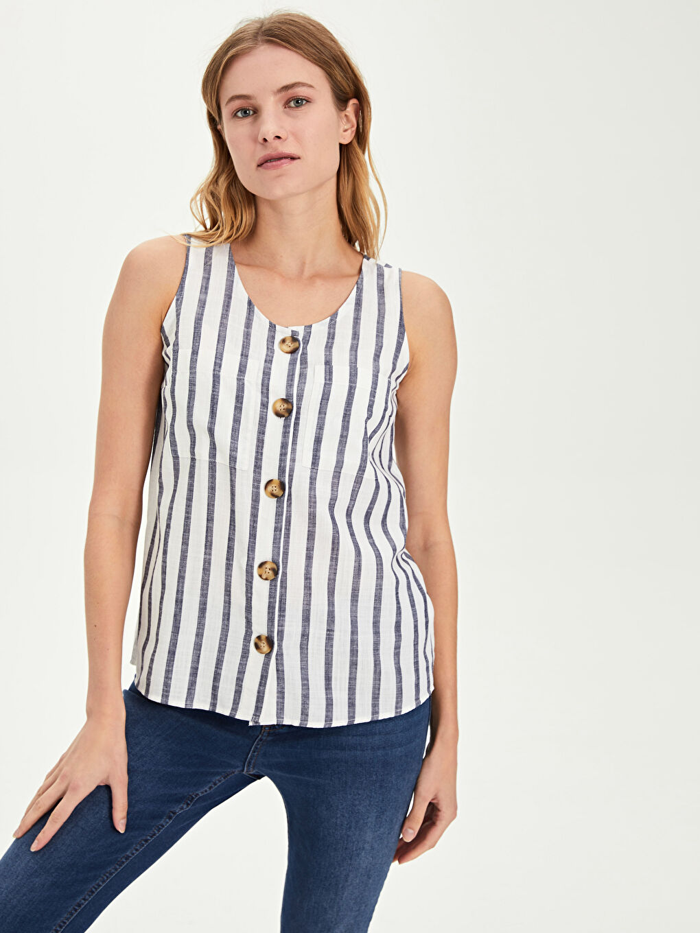 Mavi Çizgili Gömlek-1