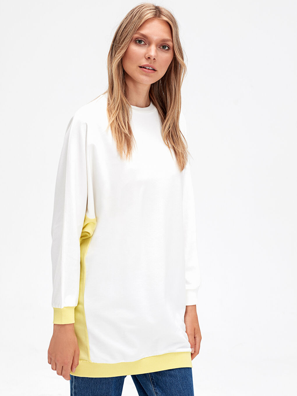 Ekru Bisiklet Yaka Sweatshirt Kumaşı Kadın Tunik-1