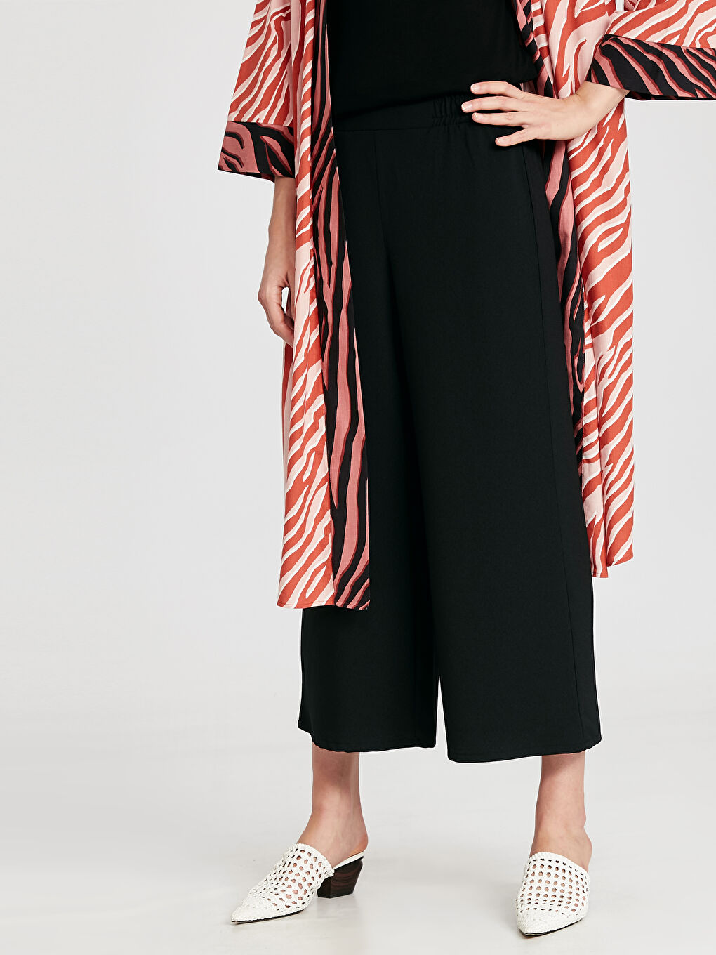 Yeni Siyah Pantolon-1