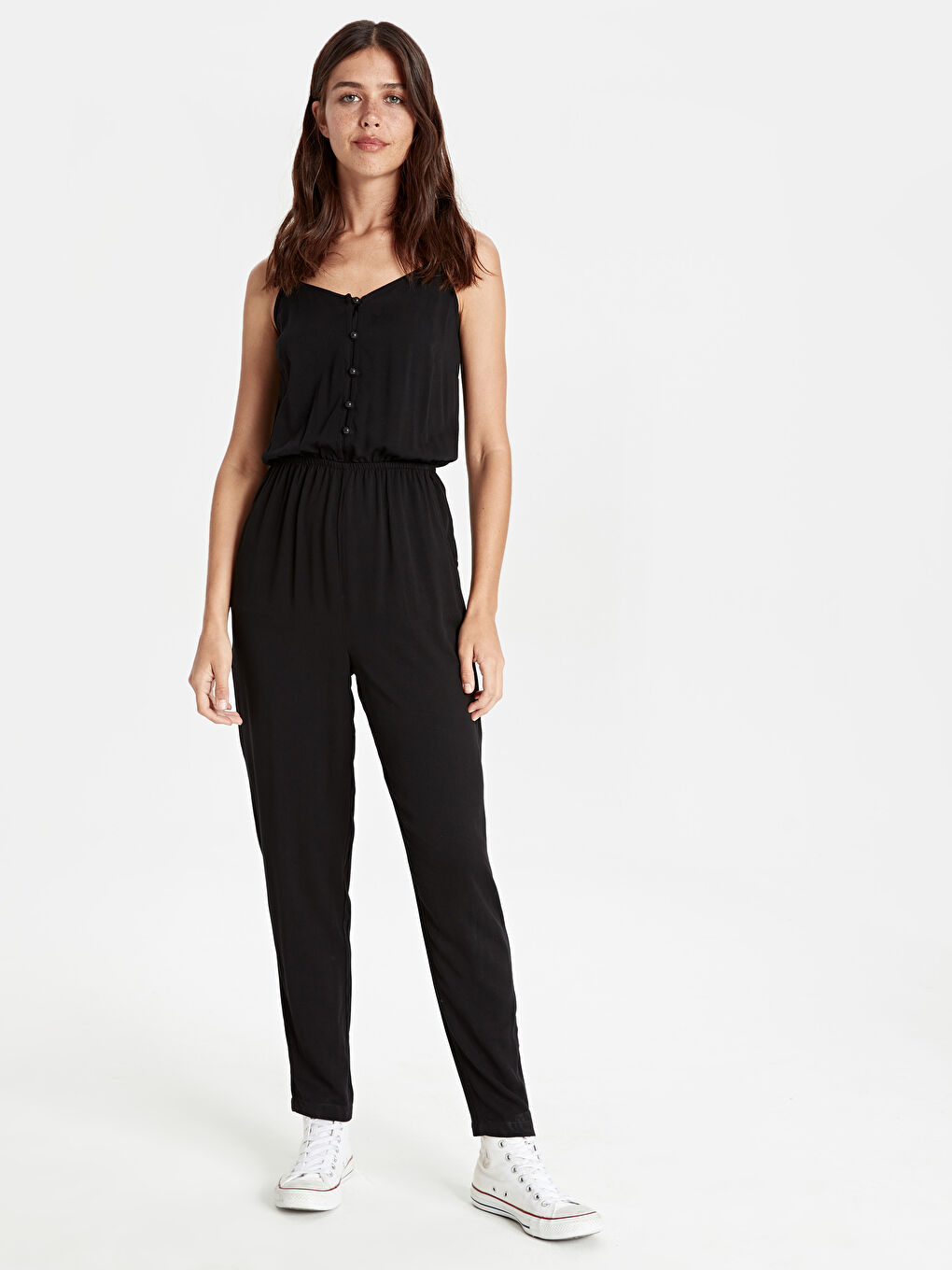 Siyah Düğmeli V Yaka Kadın Viskon Tulum-1