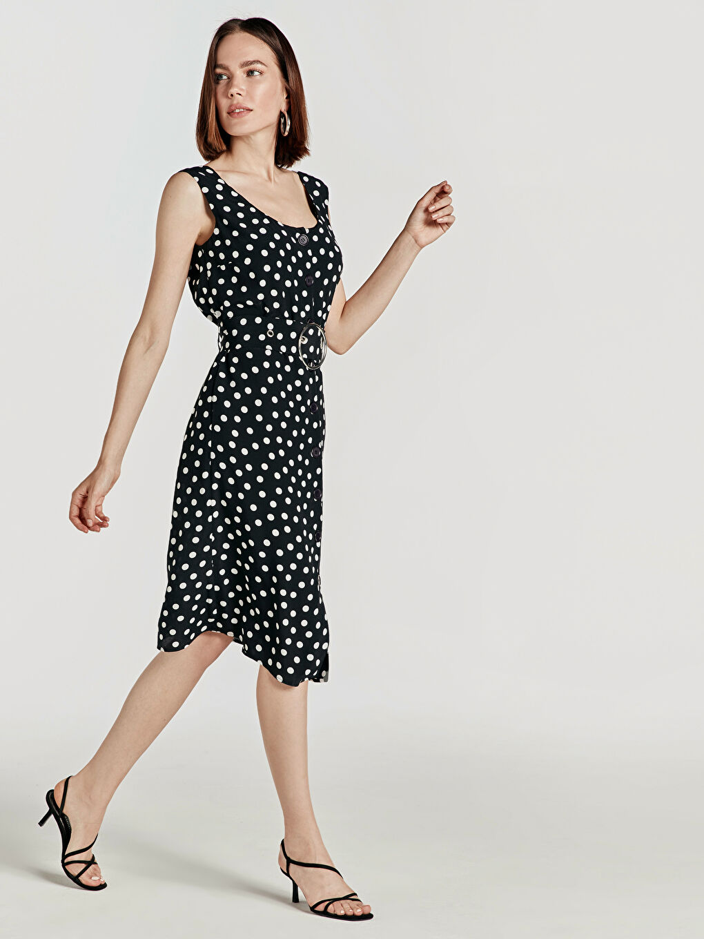 Siyah Bisiklet Yaka Standart Fit Askılı Kadın Elbise