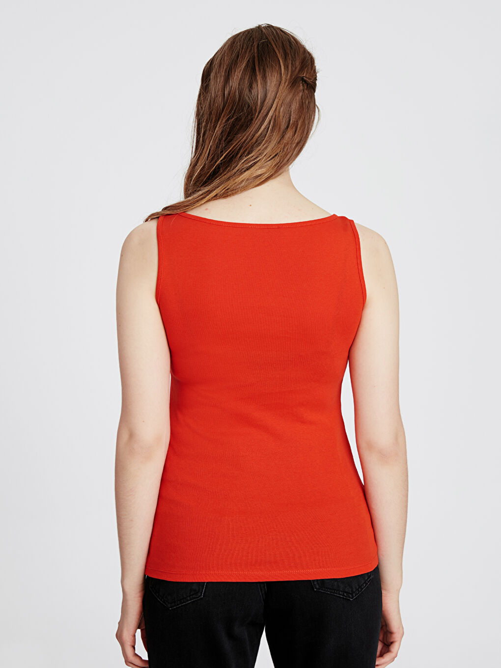 Kırmızı Kadın Bisiklet Yaka Kolsuz Atlet-2