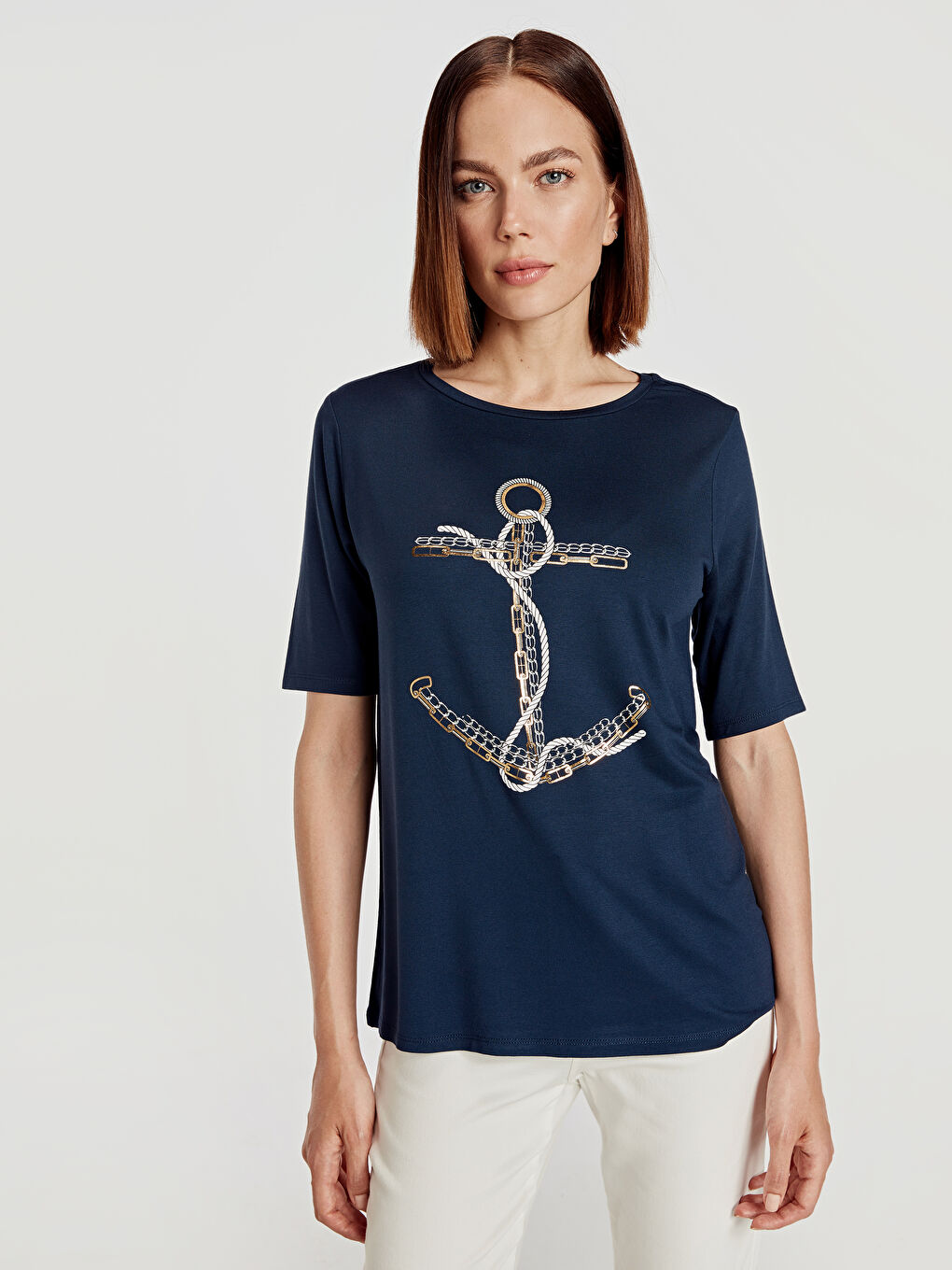 Lacivert Bisiklet Yaka Kısa Kollu Kadın Tişört-1