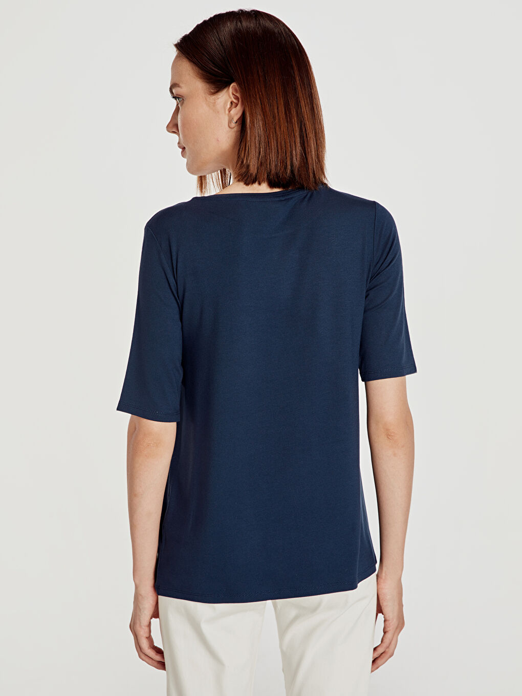 Lacivert Bisiklet Yaka Kısa Kollu Kadın Tişört-2