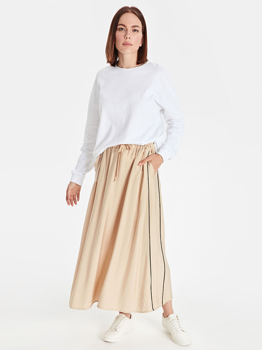 تنورة بيج نساء