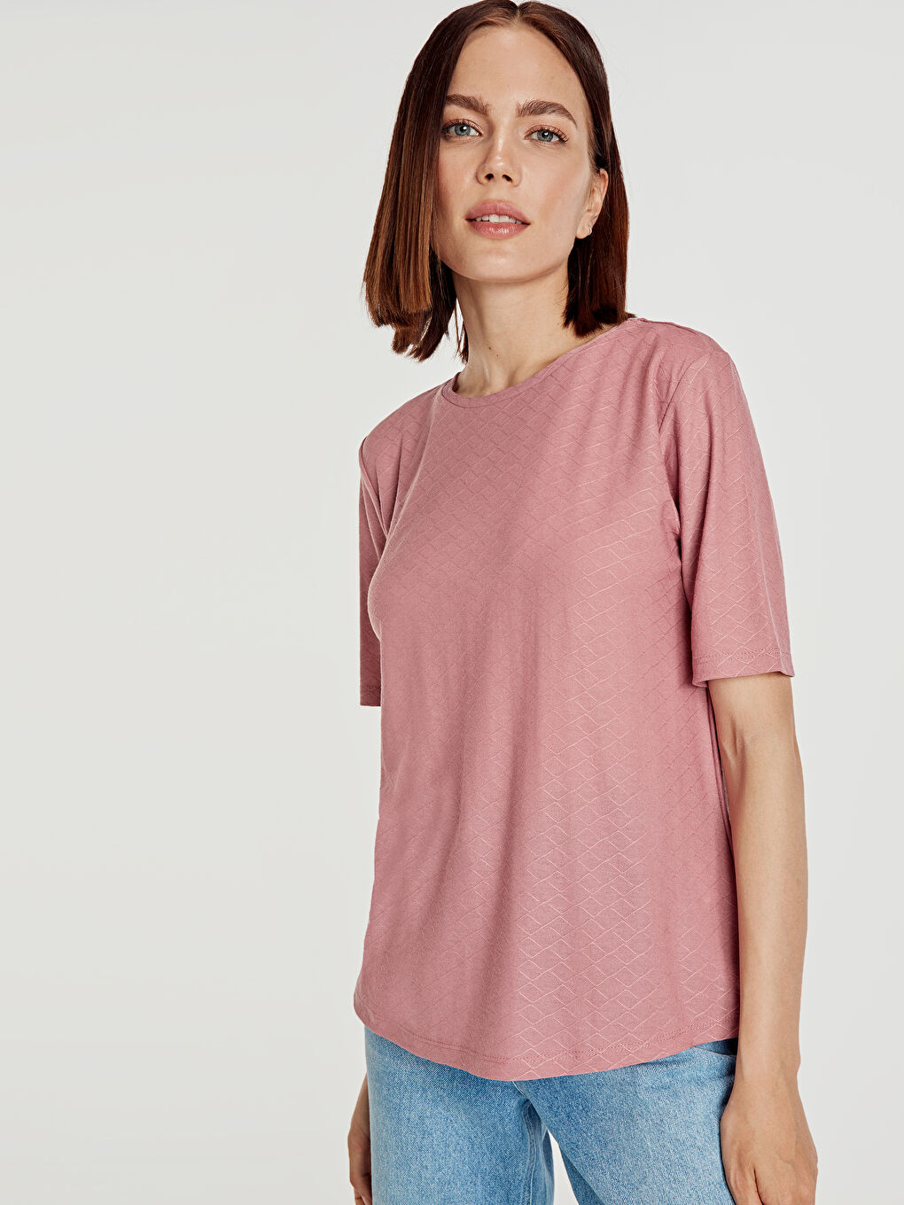 تي شيرت وردى نساء-2