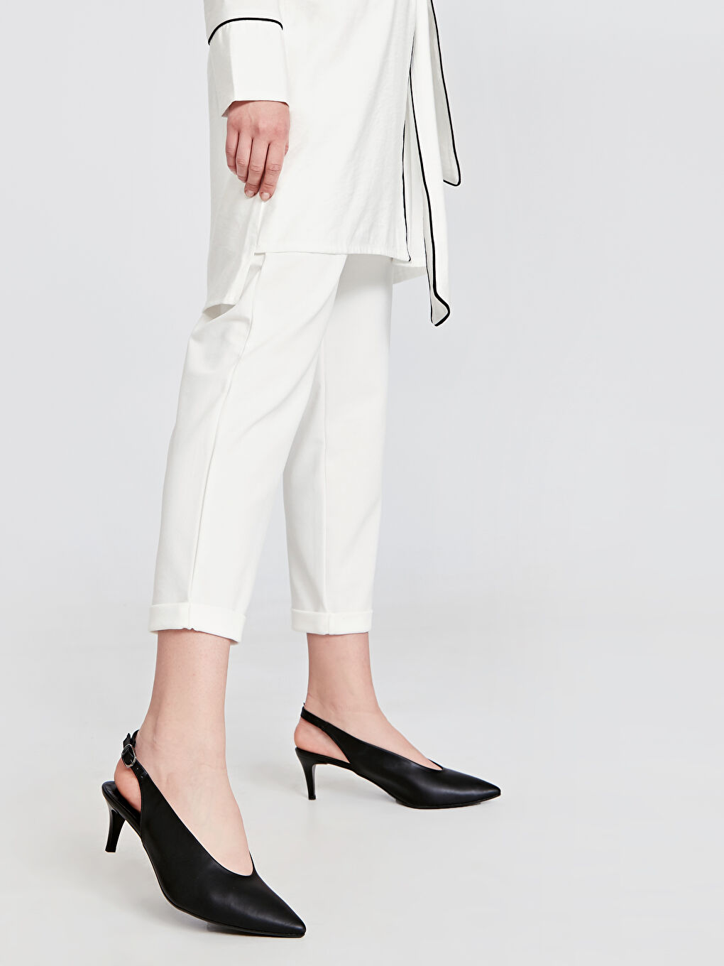 Siyah Topuklu Ayakkabı