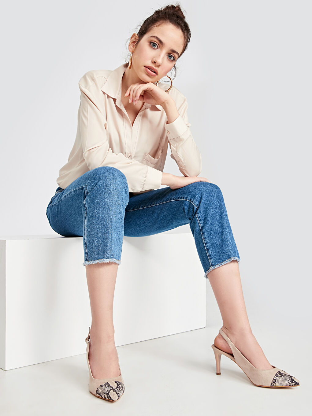 Woman BEIGE High Heels