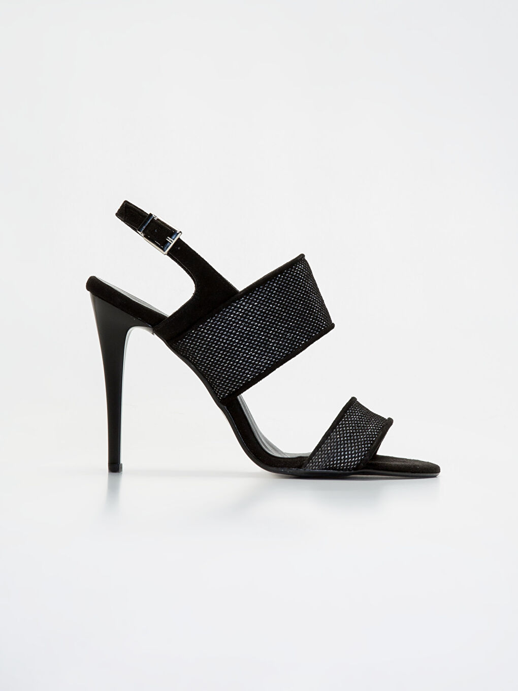 Siyah Topuklu Ayakkabı