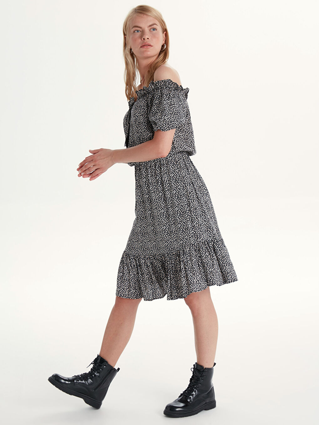 Siyah Baskılı Elbise-2