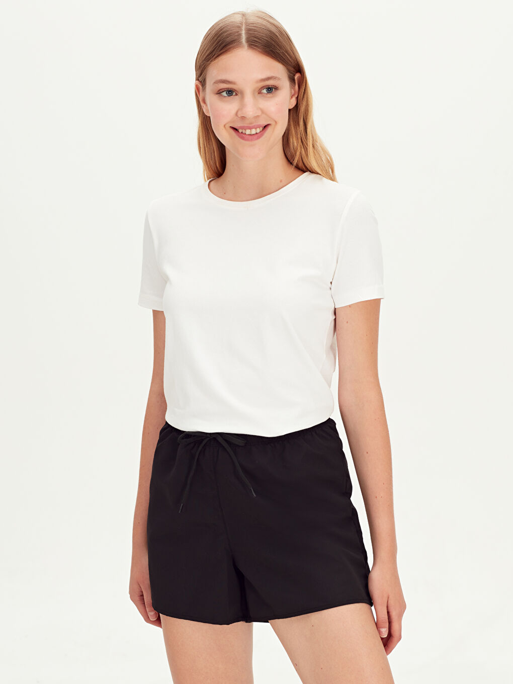 Yeni Siyah Plaj Kıyafeti-1