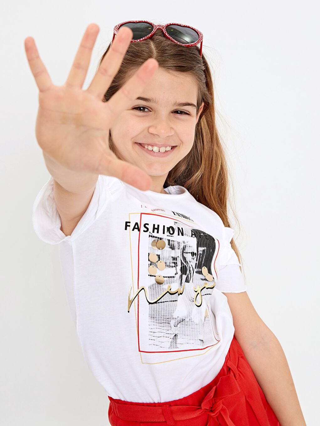 Beyaz Bisiklet Yaka Kısa Kollu Kız Çocuk Tişört